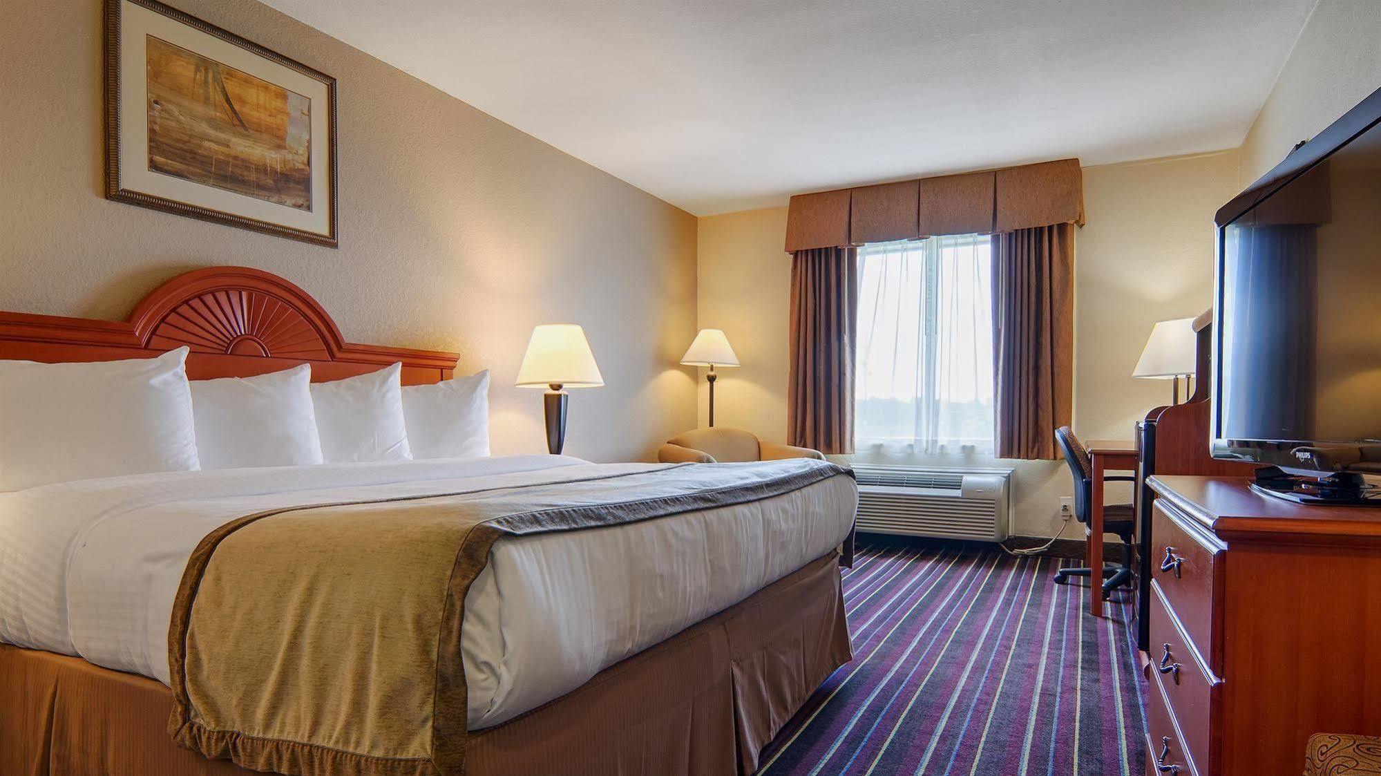Best Western Isabelle Court Galliano Exterior photo